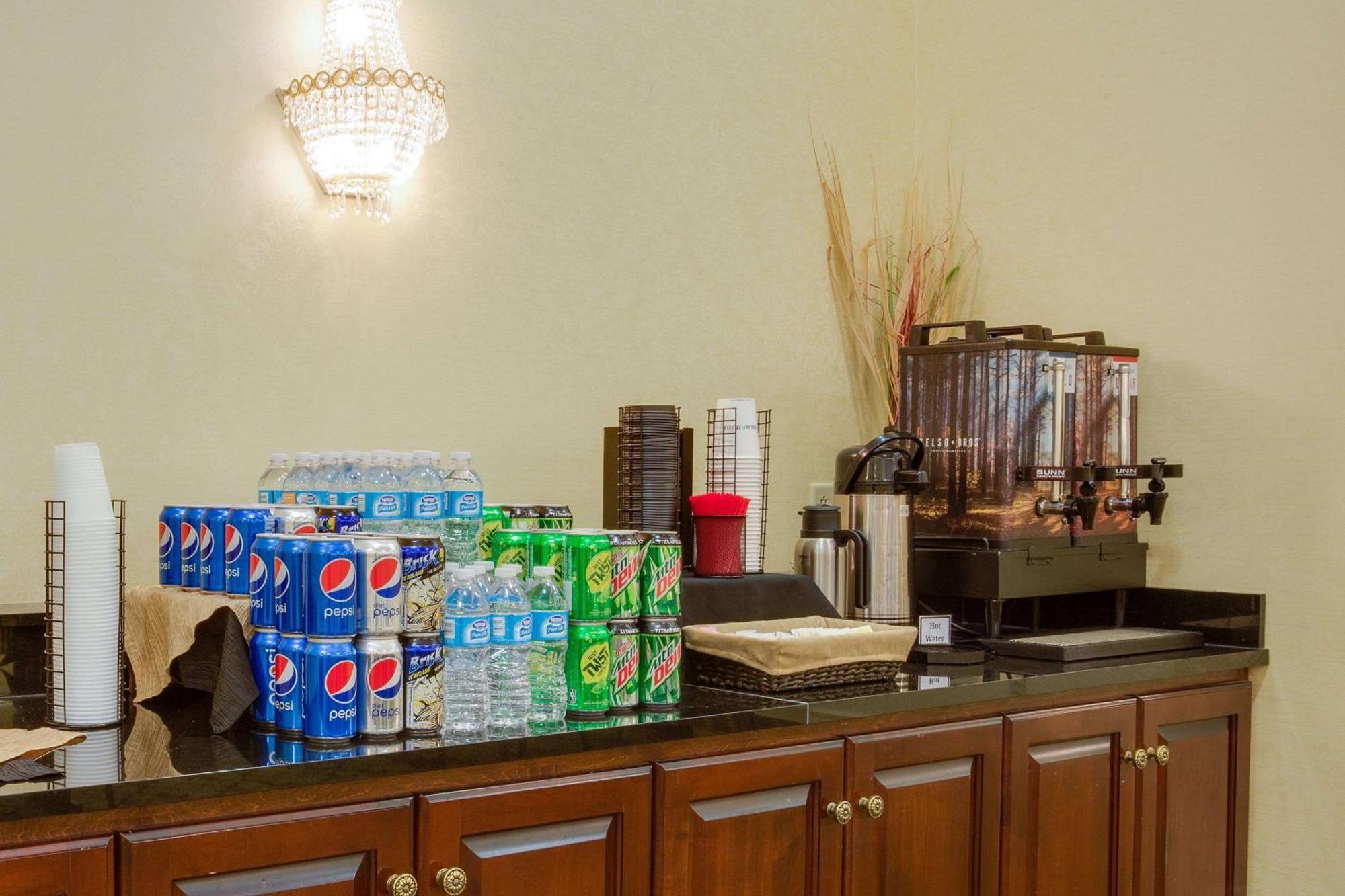 Pear Tree Inn St Louis Convention Center Saint Louis Bagian luar foto