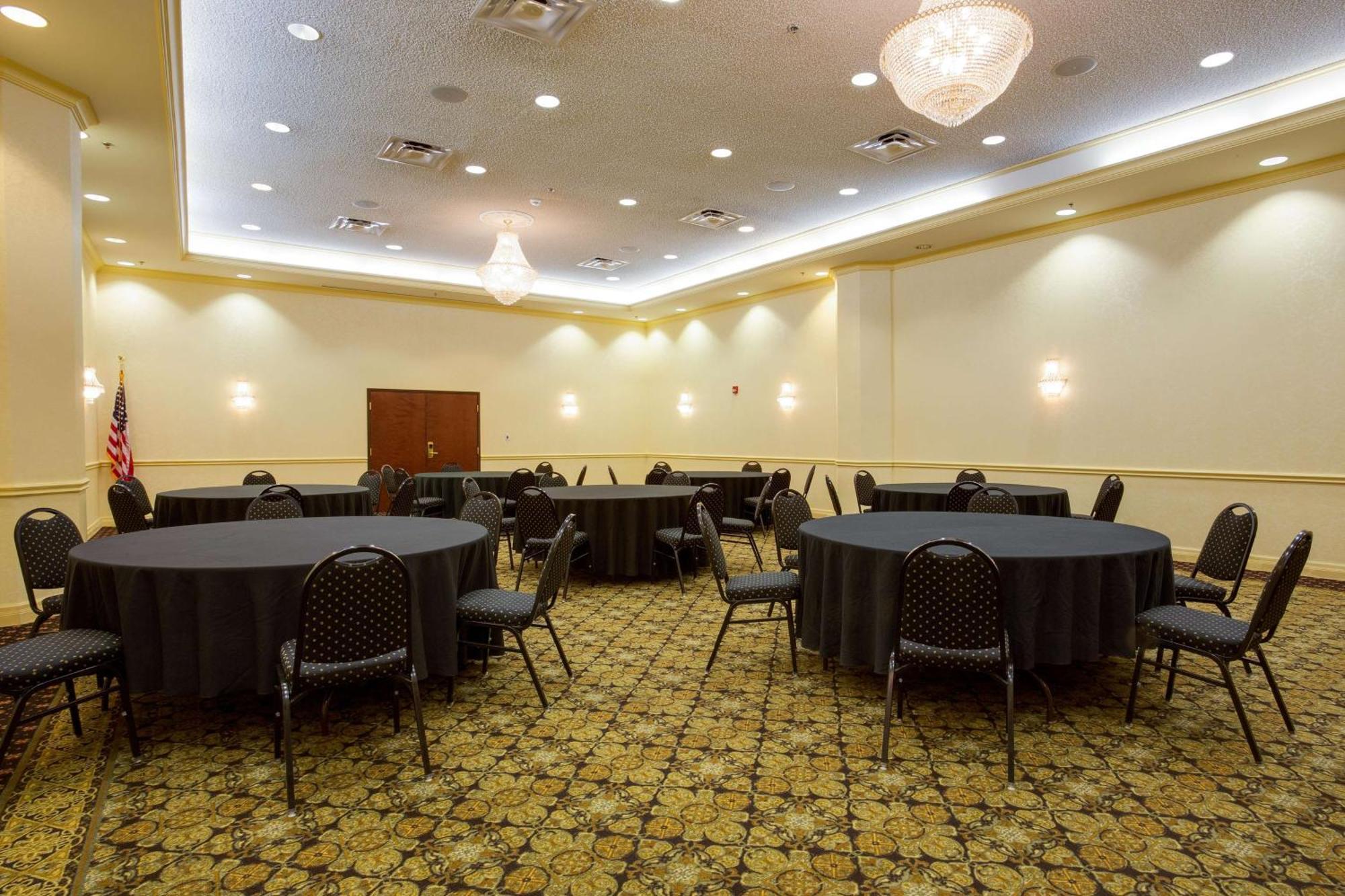 Pear Tree Inn St Louis Convention Center Saint Louis Bagian luar foto