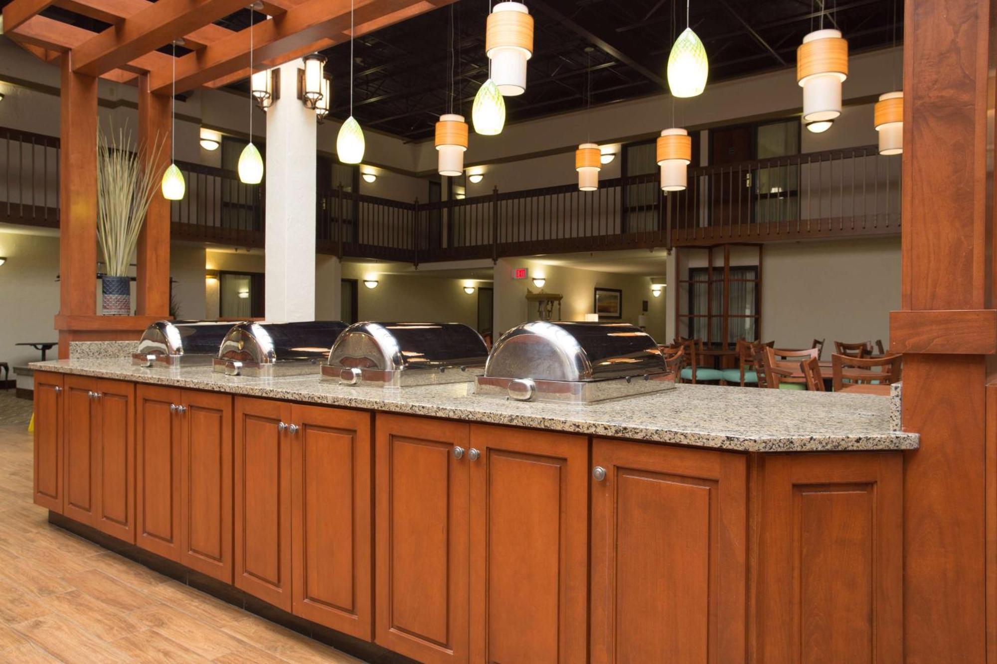 Pear Tree Inn St Louis Convention Center Saint Louis Bagian luar foto